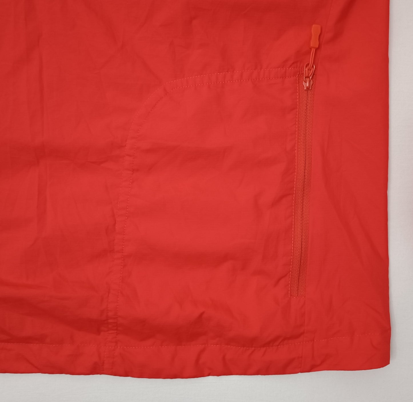 (L) Haglofs Lightweight Jacket яке