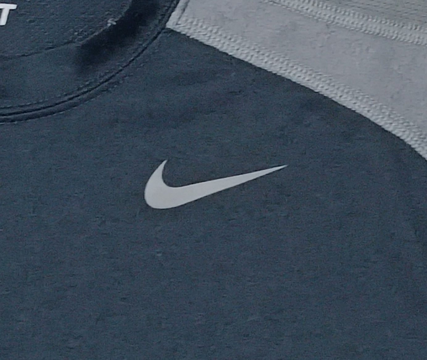 (M) Nike DRI-FIT тениска