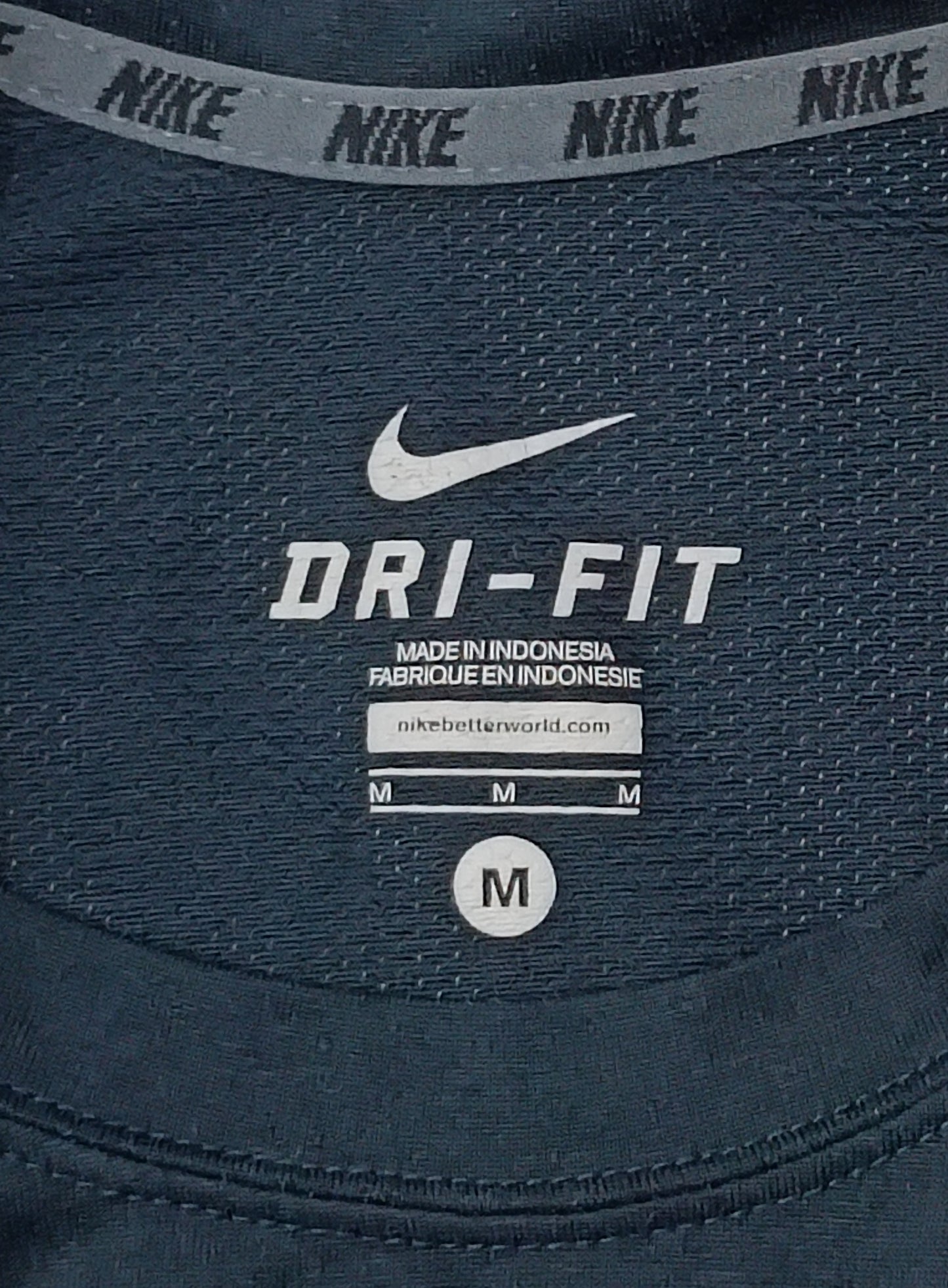 (M) Nike DRI-FIT тениска