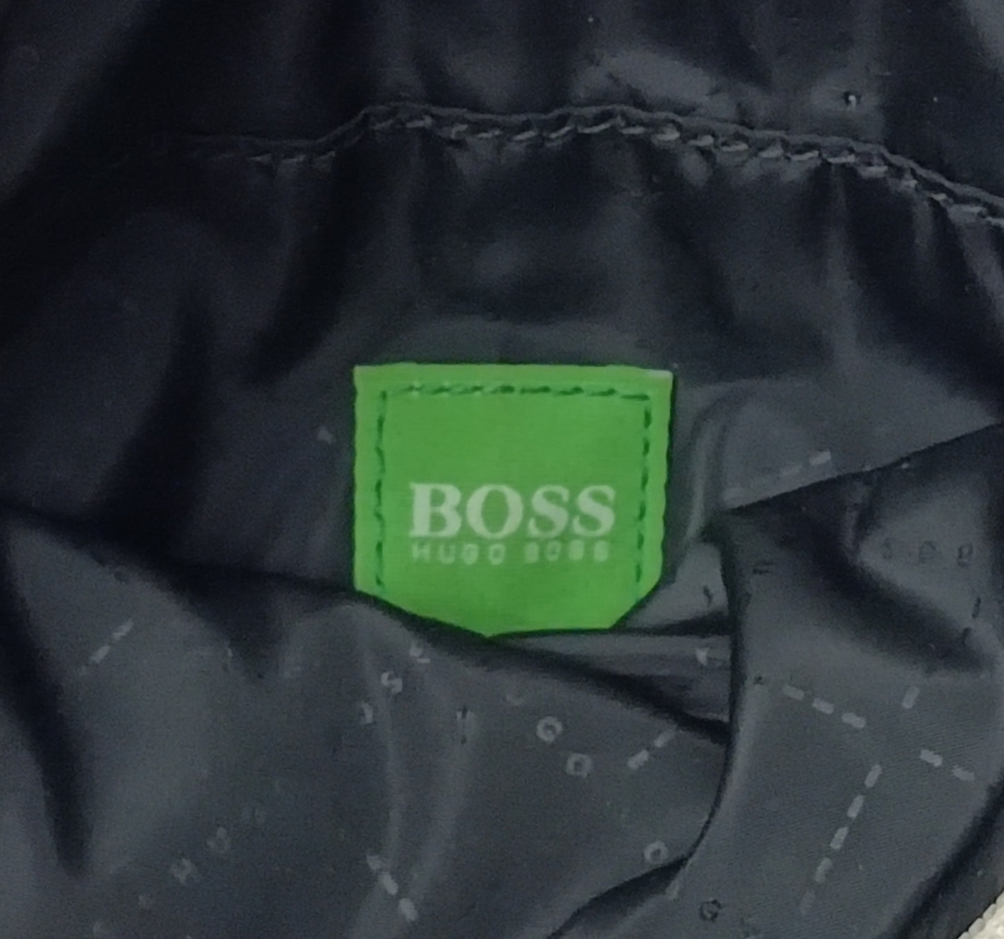 Hugo Boss чантичка