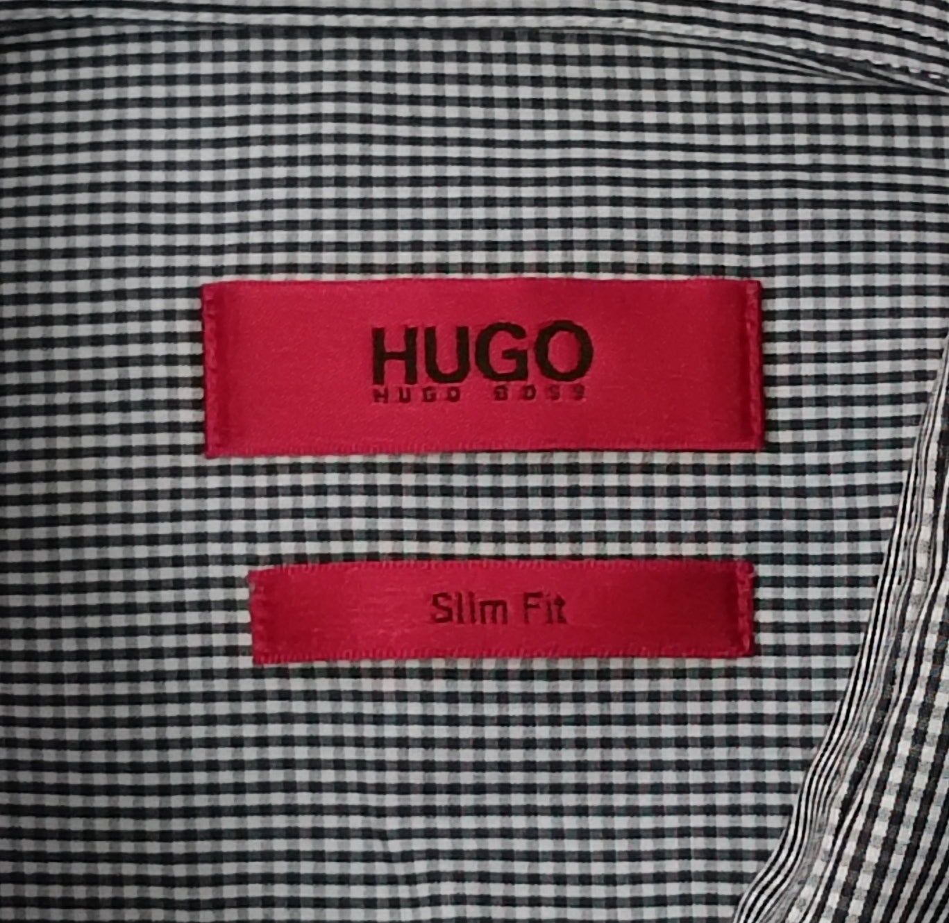 (M) Hugo Boss Slim Fit риза