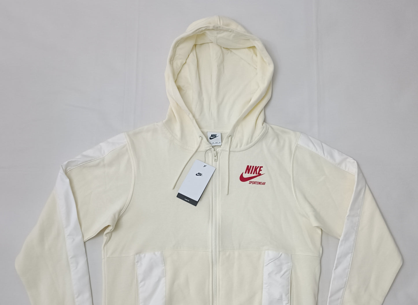 (ДАМСКО) (XS, S, M) Nike Sportswear Heritage Fleece Hoodie горнище