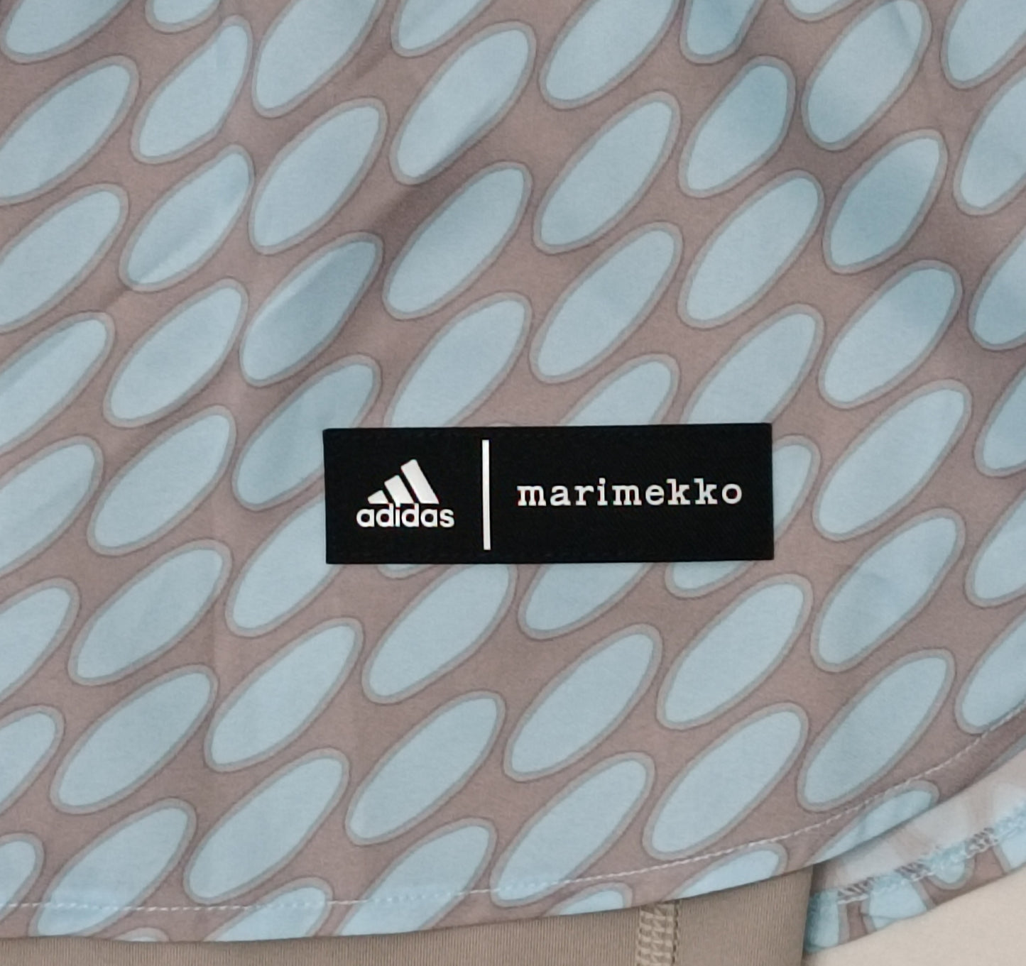 (ДАМСКО) (M) Adidas x Marimekko 2in1 Shorts шорти с клин 2в1