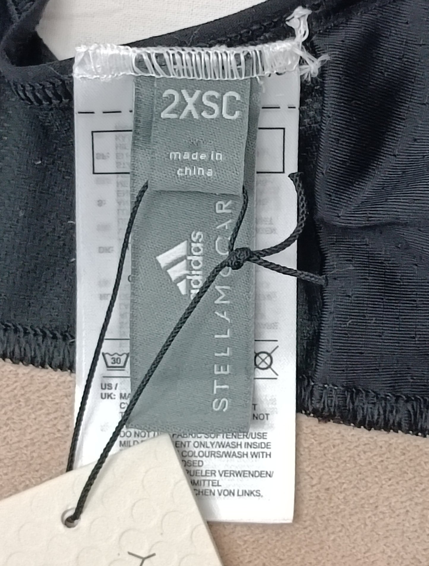 (ДАМСКО) (2XS) Adidas Stella McCartney Bra бюстие