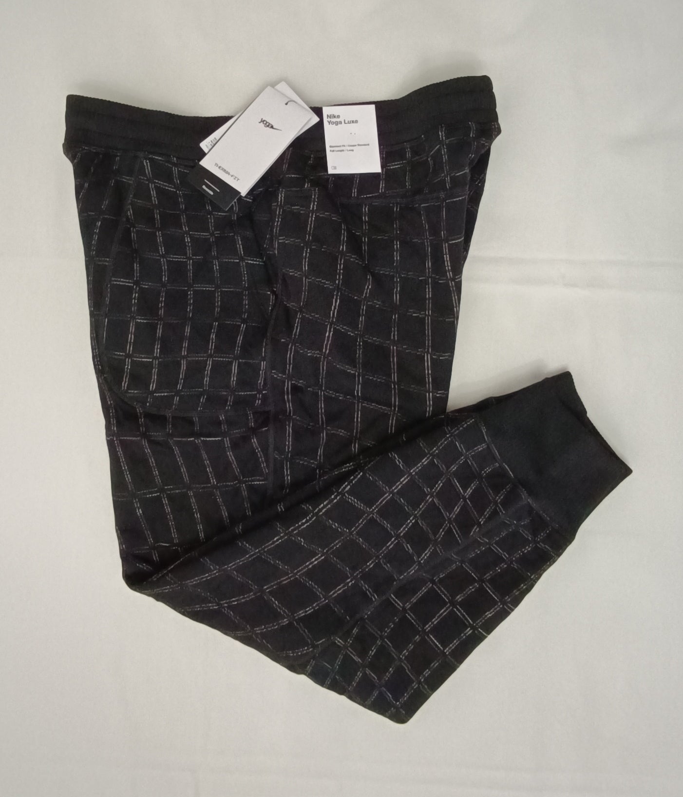 (ДАМСКО) (M) Nike Yoga Therma-FIT Luxe Reversible Fleece Pants долнище