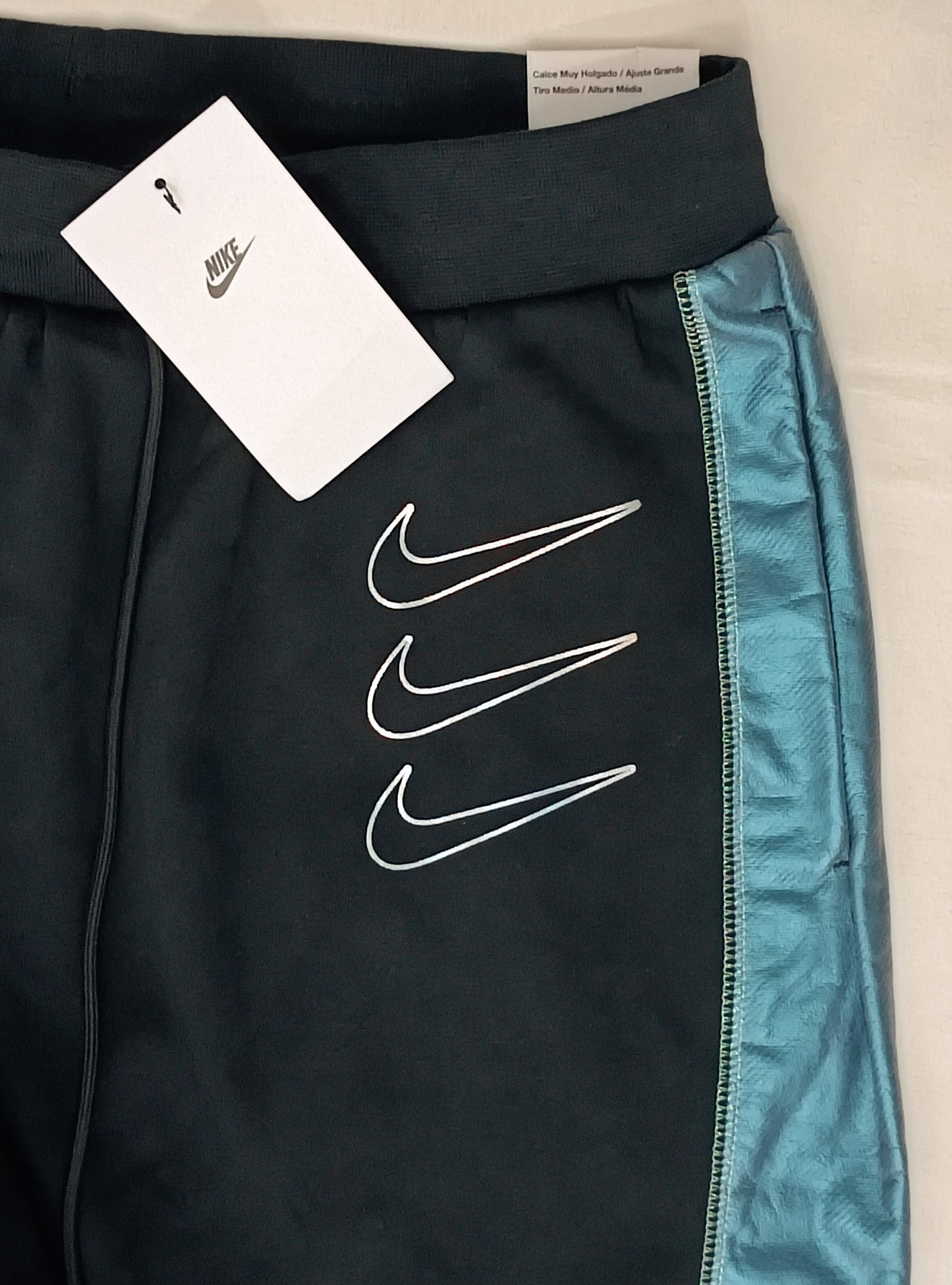 (ДАМСКО) (M) Nike NSW Graphic Oversized Fleece Sweatpants долнище