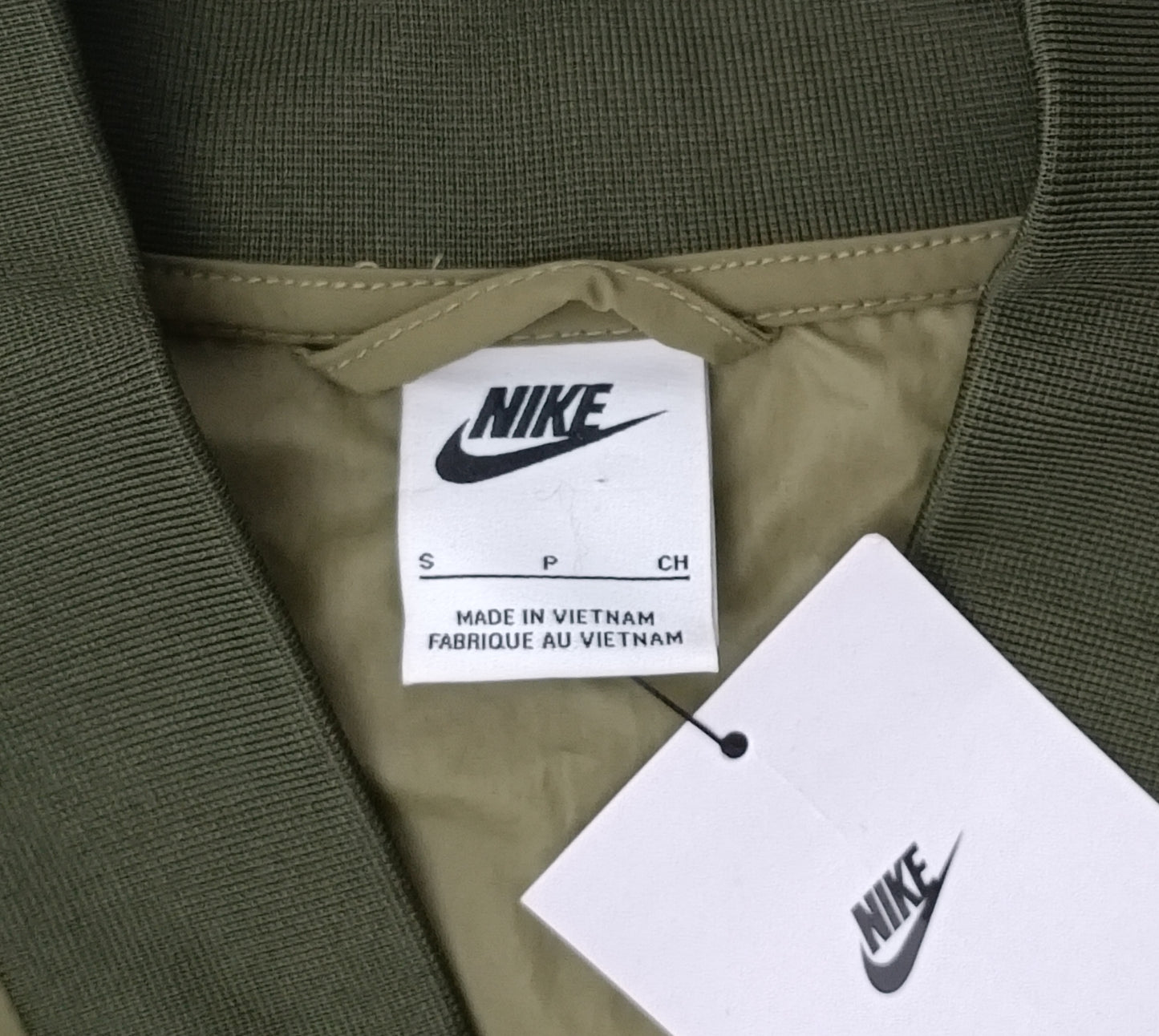 (S) Nike Sportswear Style Essentials Unlined Bomber Jacket яке