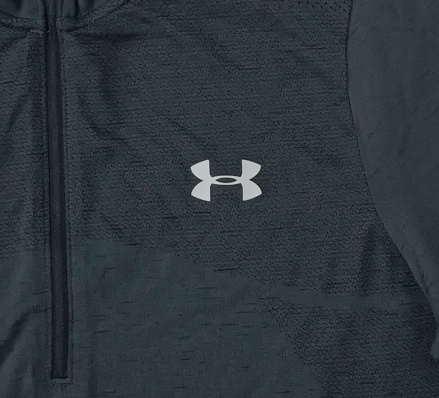 (M) Under Armour UA горнище