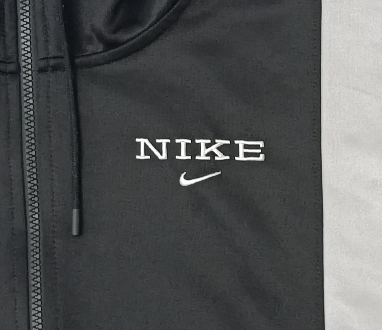 (ДАМСКО) (M) Nike Sportswear Repeat Hoodie горнище