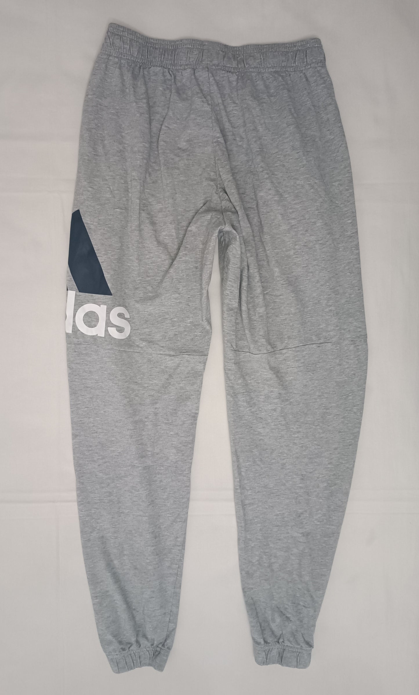 (S) Adidas Essentials Performance Logo Pants долнище