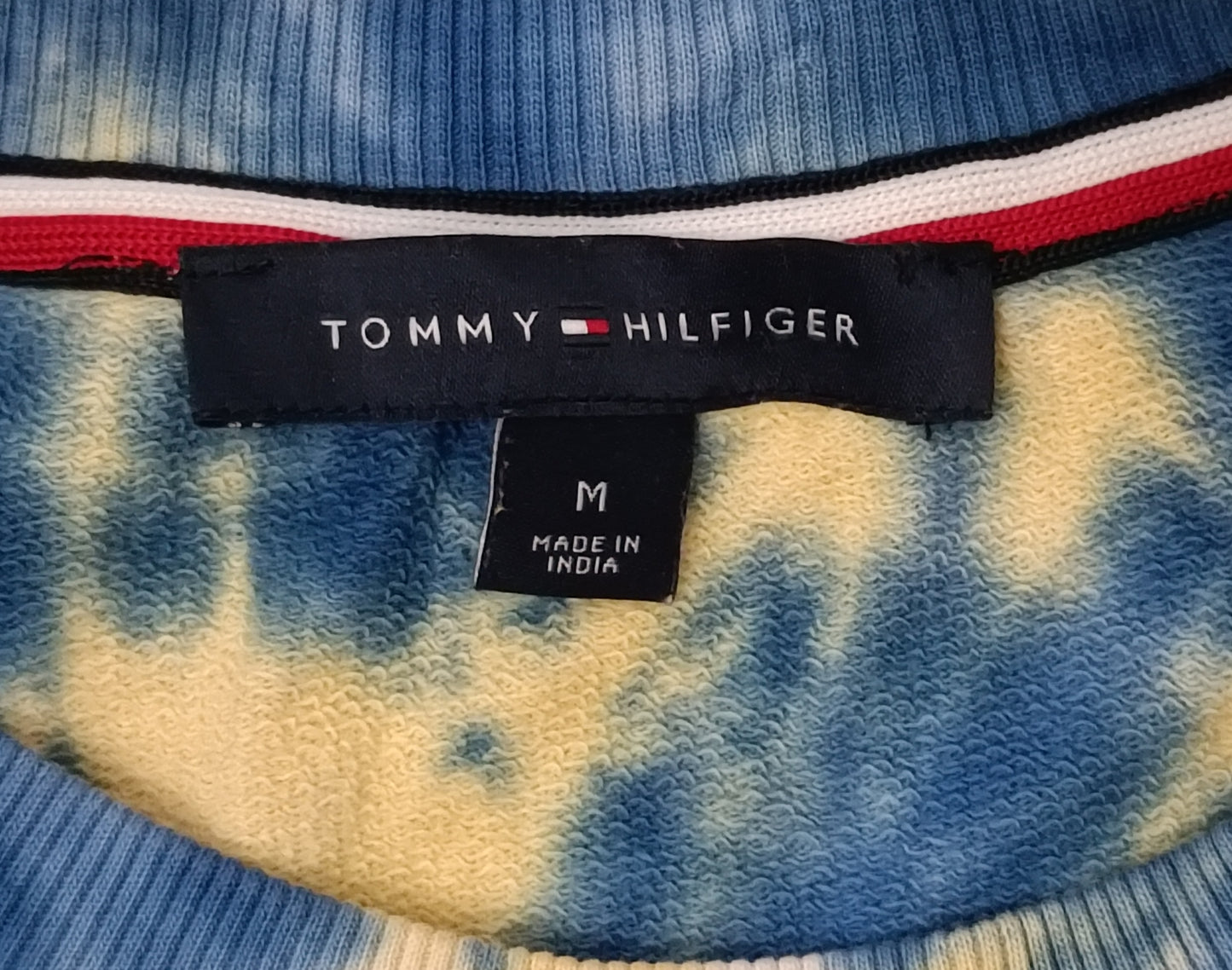 (ДАМСКО) (M) Tommy Hilfiger Sweatshirt горнище