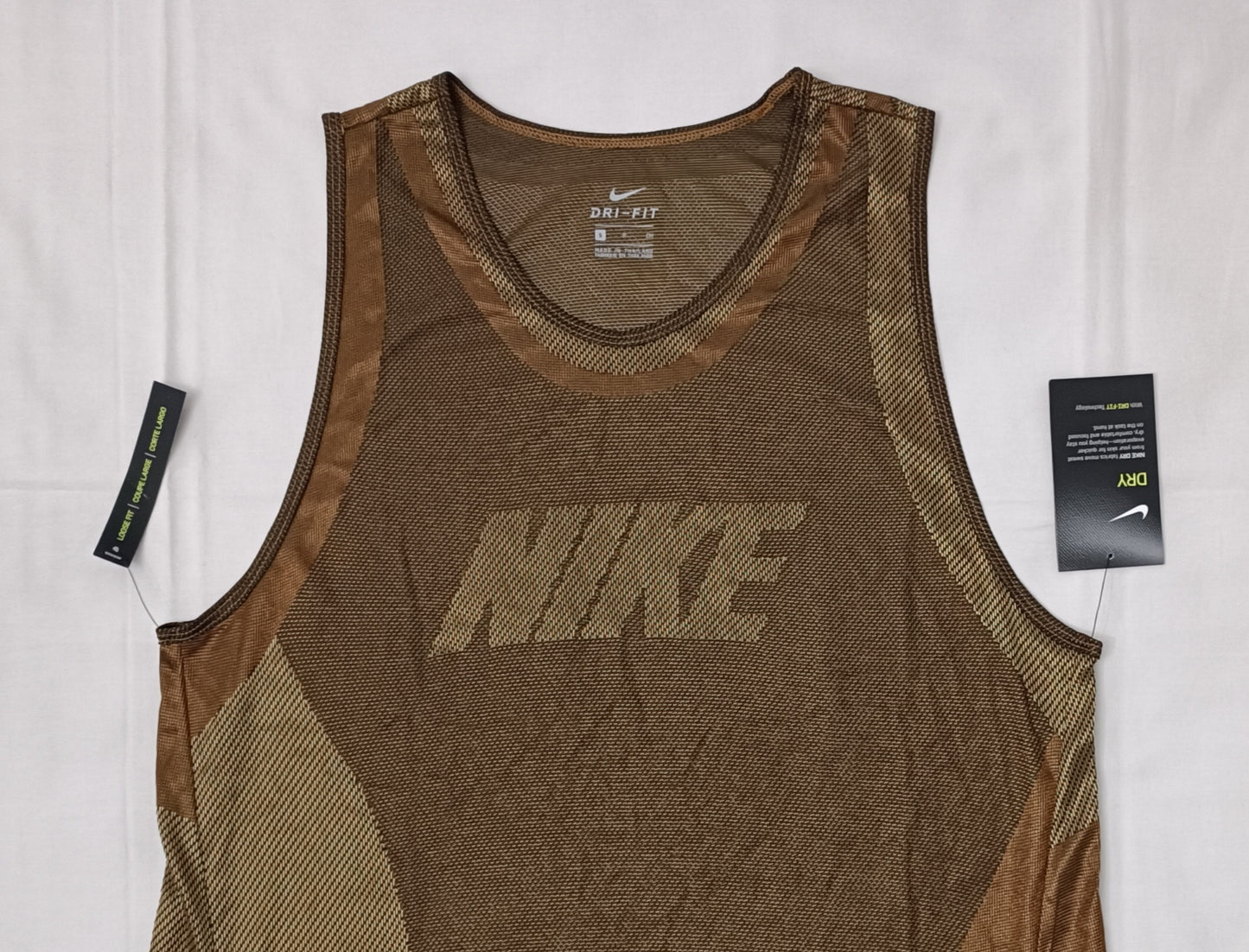 (ДАМСКО) (S, M) Nike DRI-FIT Sportswear Icon Clash Knit Tank потник