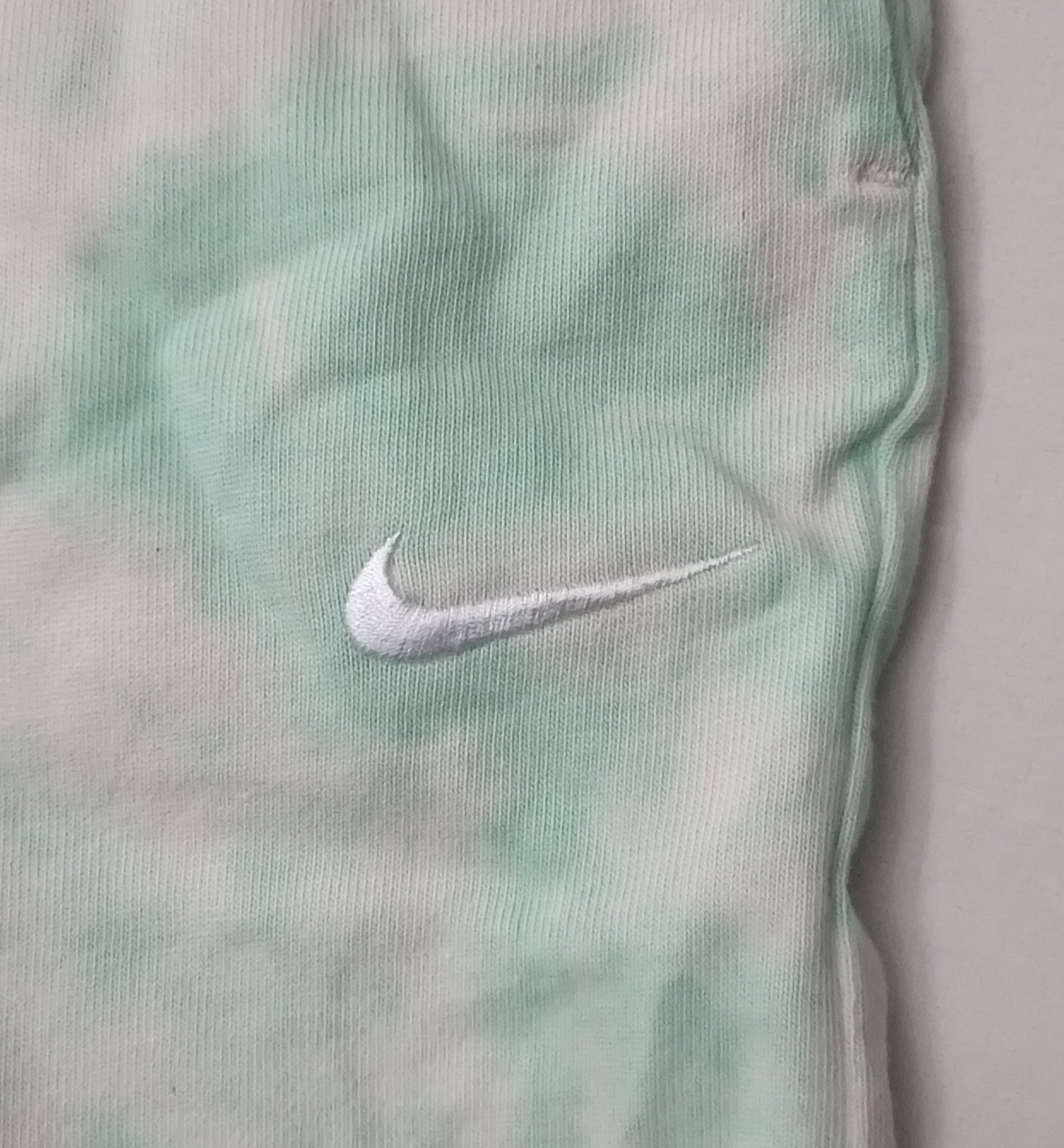 (ДАМСКО) (XS, S, M) Nike NSW Washed Fleece Shorts шорти