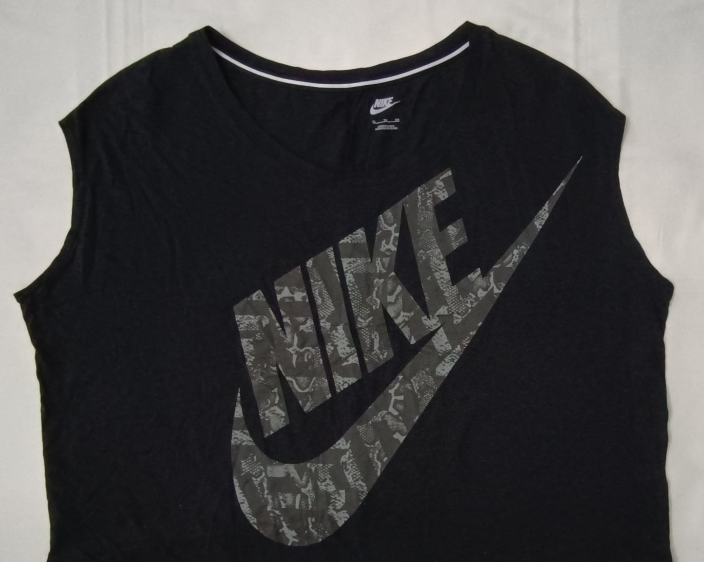 (ДАМСКО) (XL) Nike Big Logo Top тениска