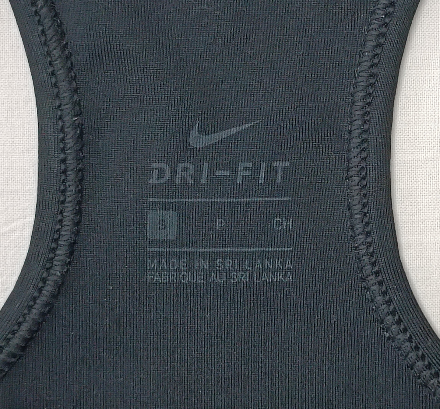 (ДАМСКО) (S) Nike DRI-FIT Bra бюстие