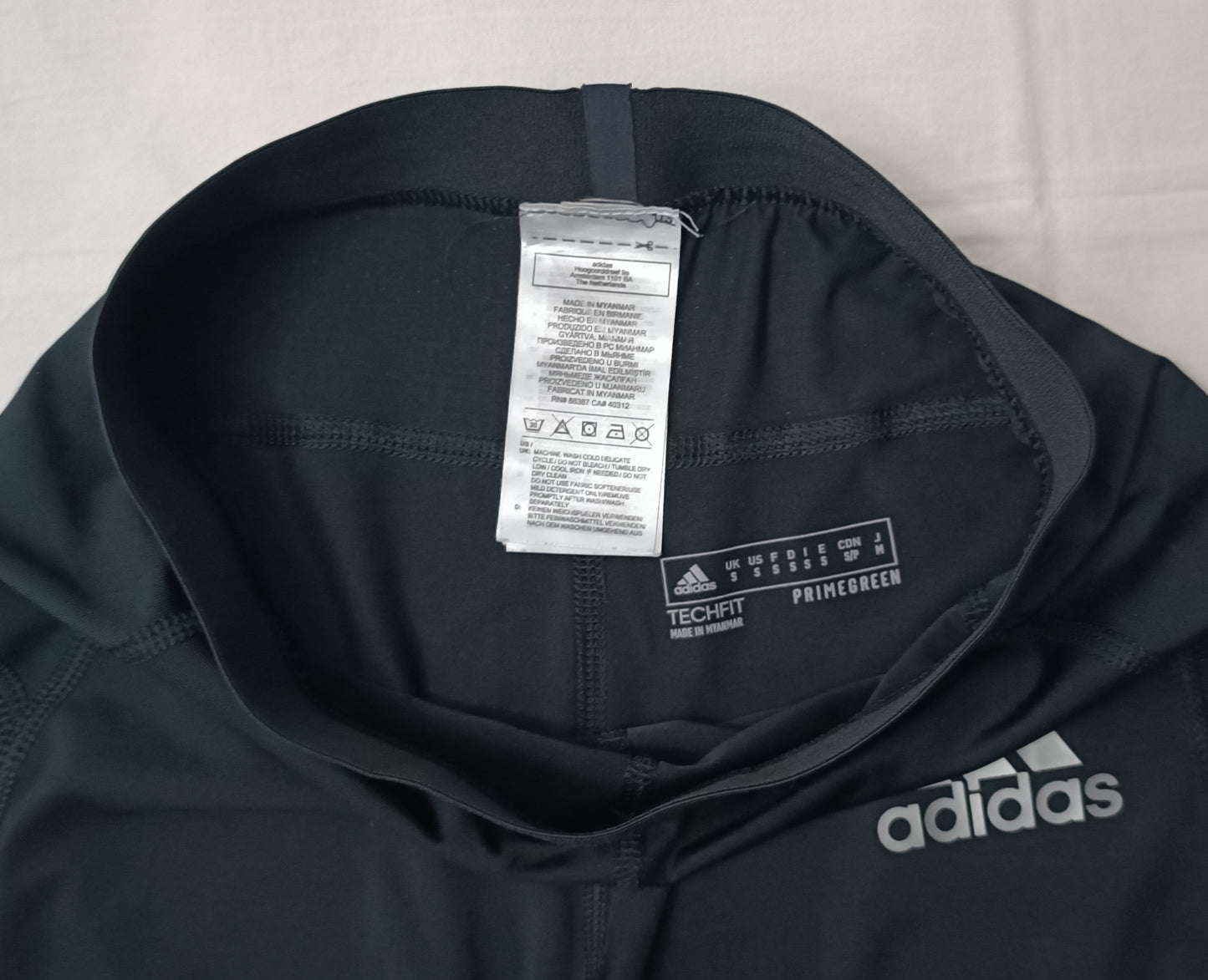 (ДАМСКО) (S) Adidas Techfit Shorts клин