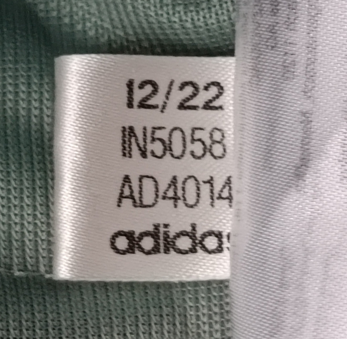 (S) Adidas 3 Stripes Shorts шорти