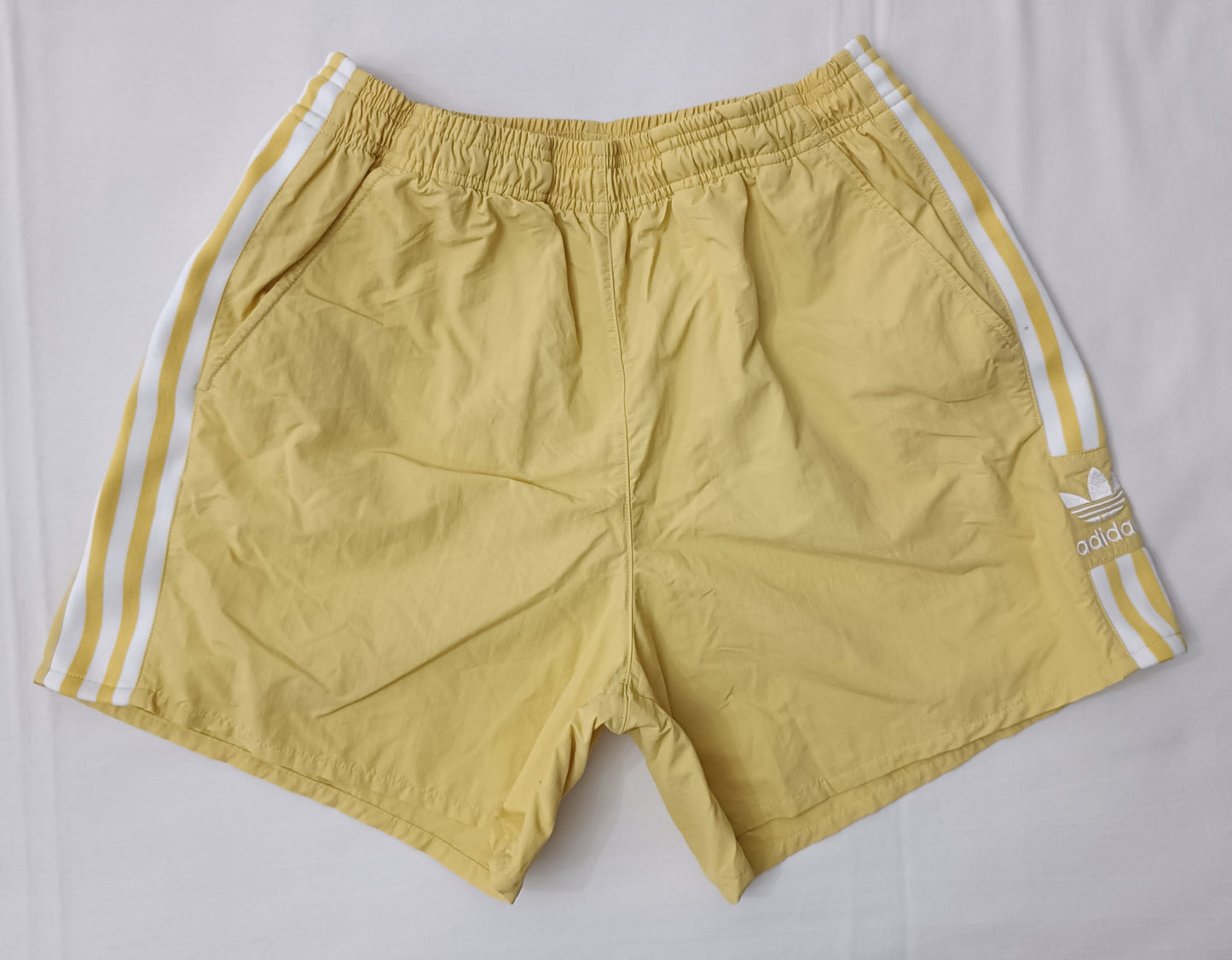 (ДАМСКО) (S) Adidas Originals Woven Shorts шорти