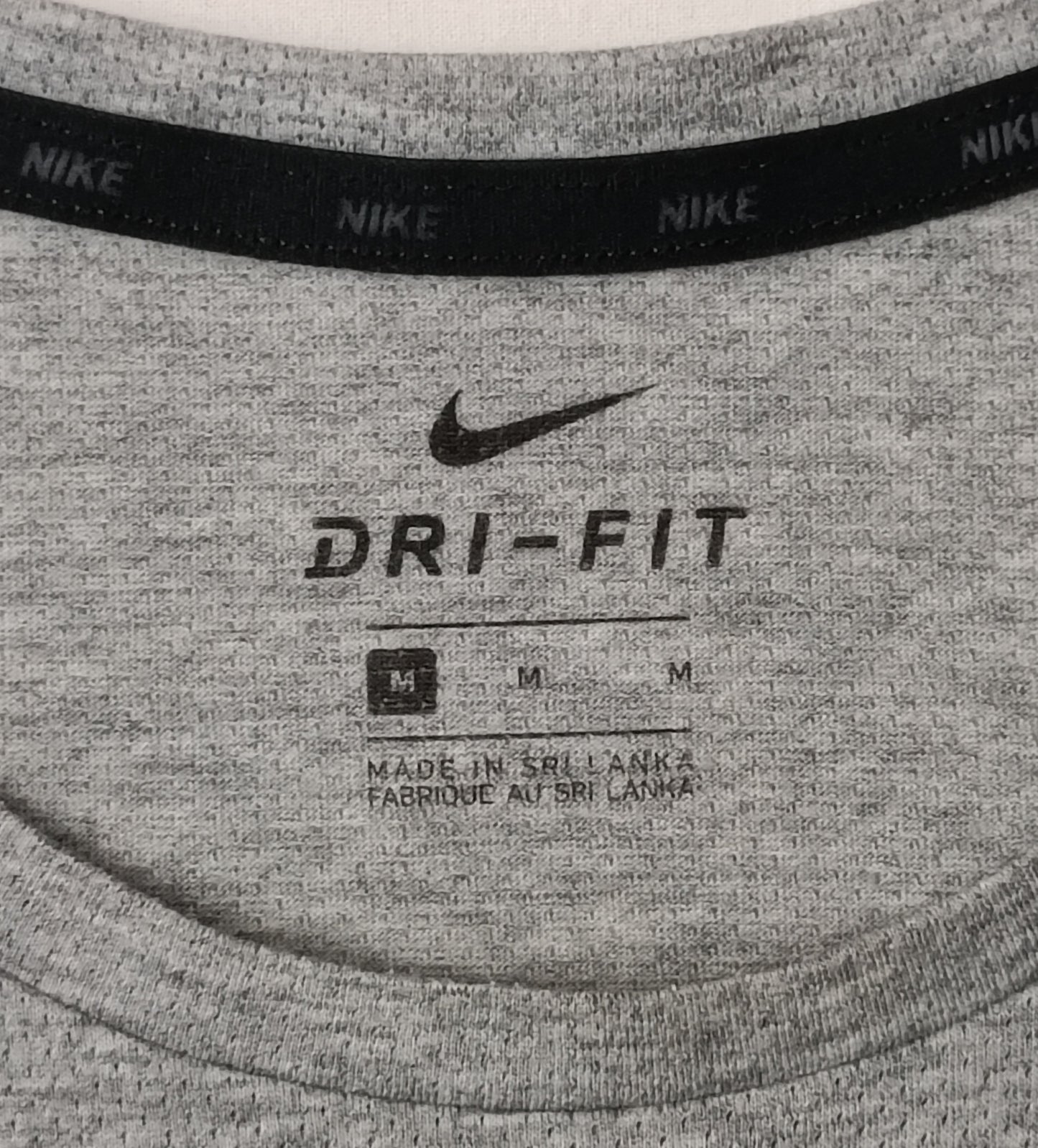 (M) Nike DRI-FIT Tee тениска