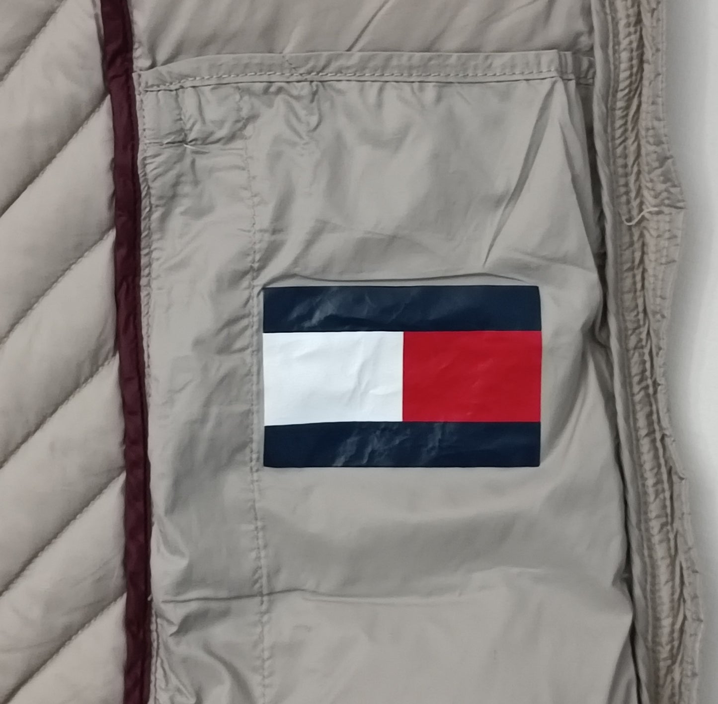 (ДАМСКО) (M) Tommy Hilfiger Down Puffer Hooded Jacket пухено яке