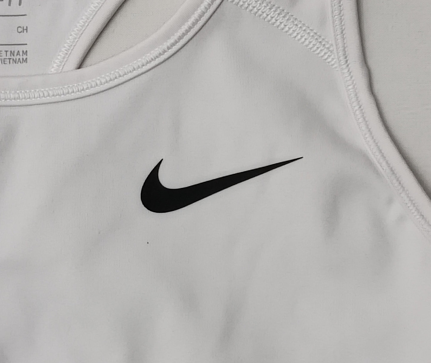 (ДАМСКО) (S) Nike DRI-FIT Bra бюстие