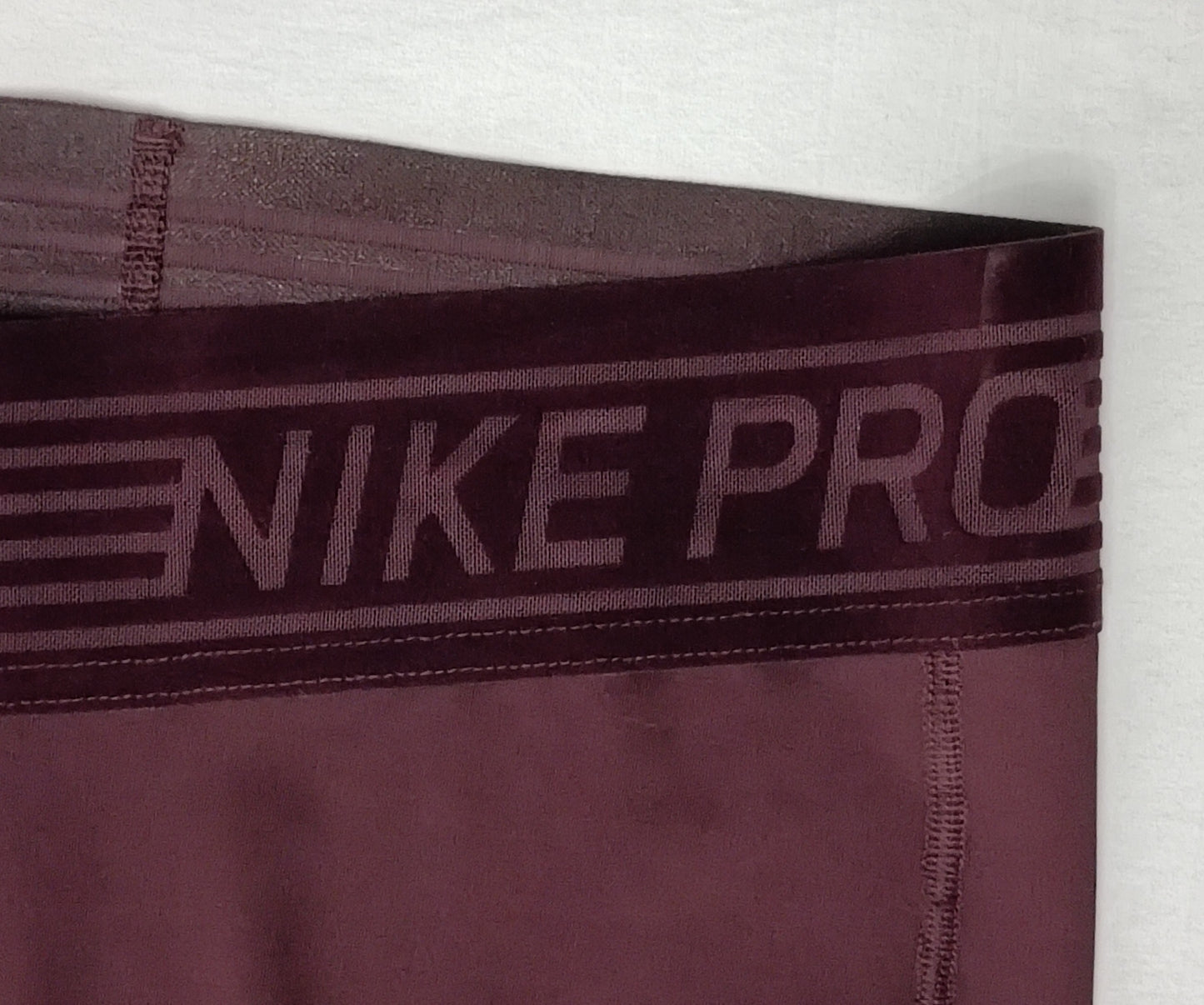 (ДАМСКО) (L) Nike PRO DRI-FIT Tights клин