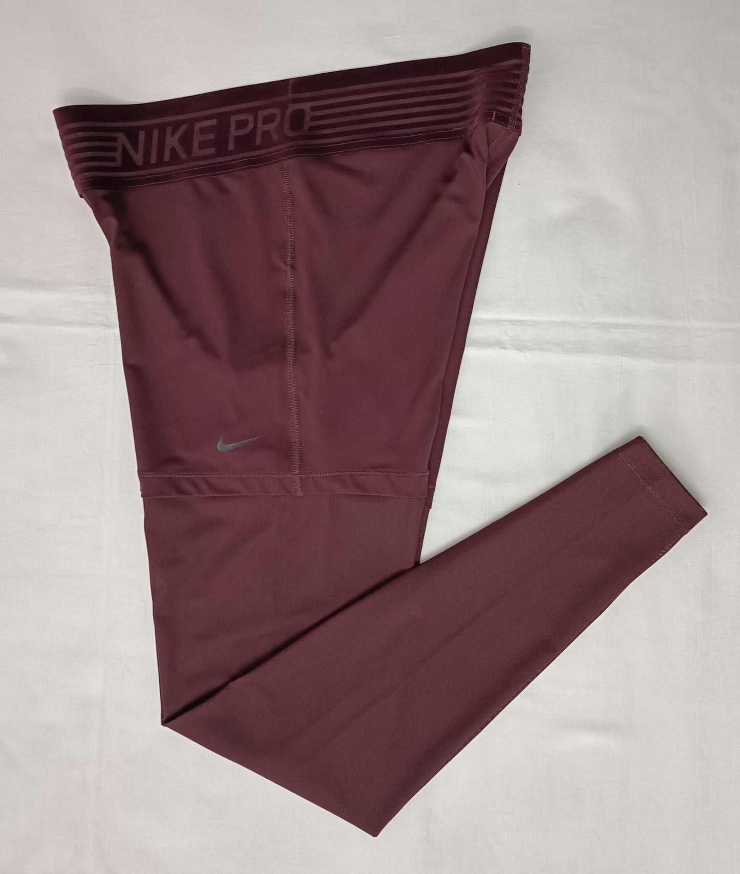 (ДАМСКО) (L) Nike PRO DRI-FIT Tights клин