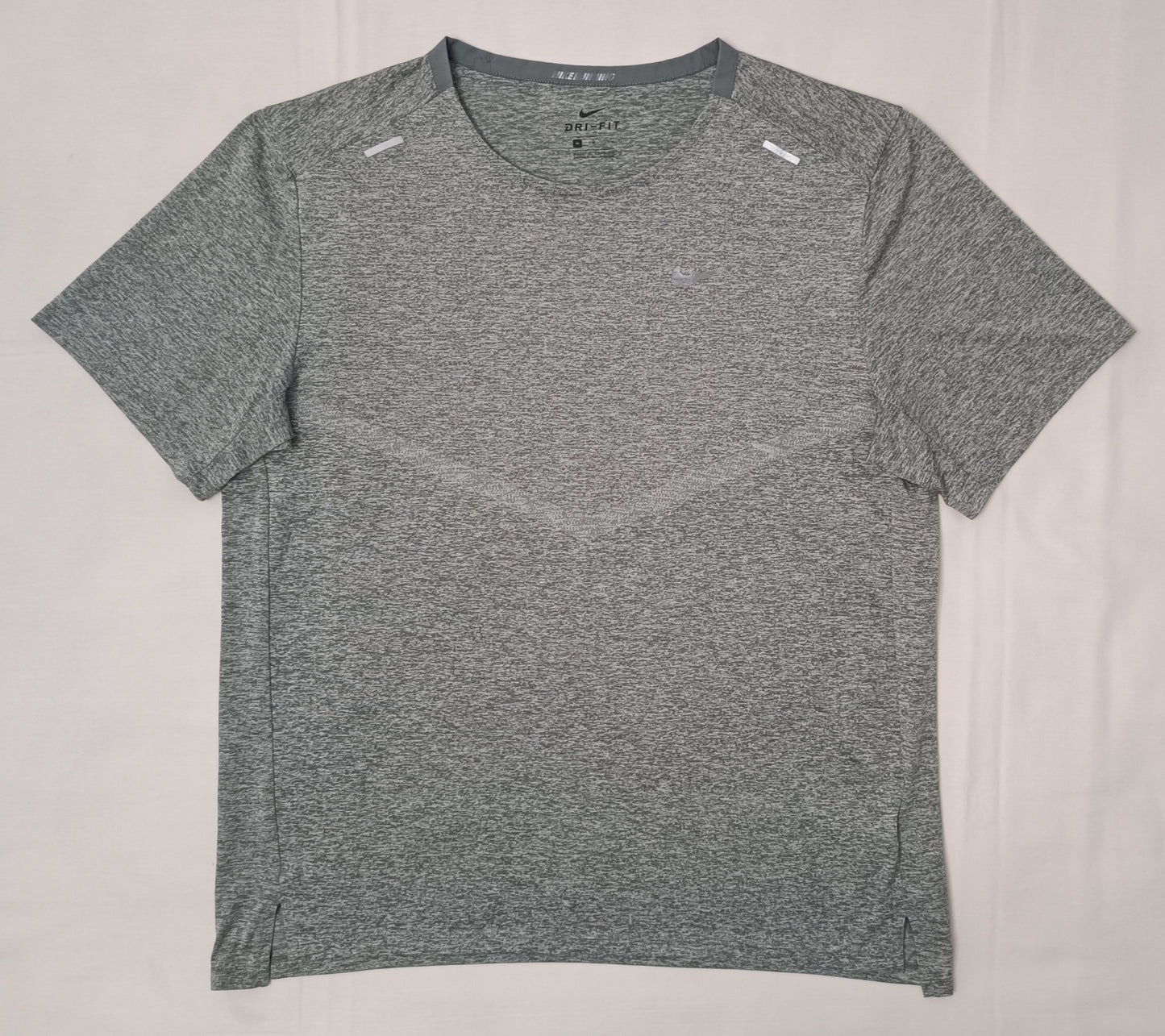 (M) Nike DRI-FIT Tee тениска