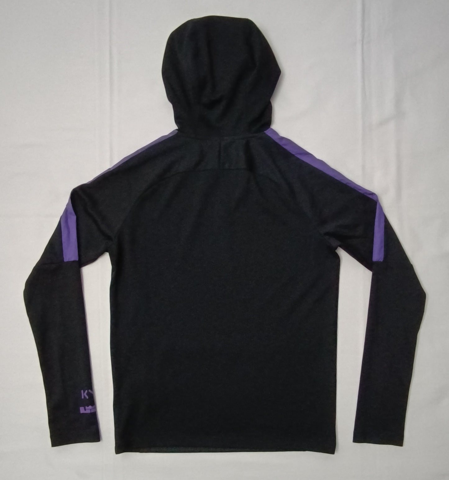 (ДЕТСКО) (Ръст 137-147см) Nike DRI-FIT LeBron James Hoodie горнище