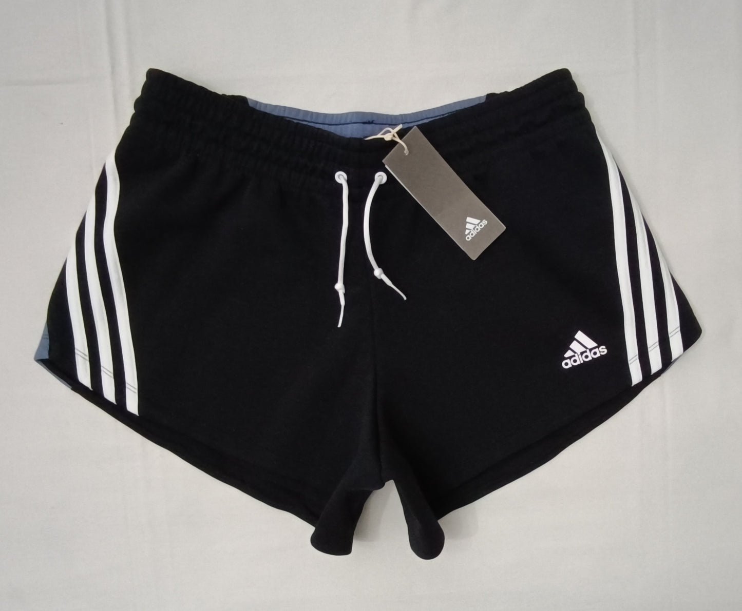 (ДАМСКО) (M) Adidas Sportswear Shorts шорти