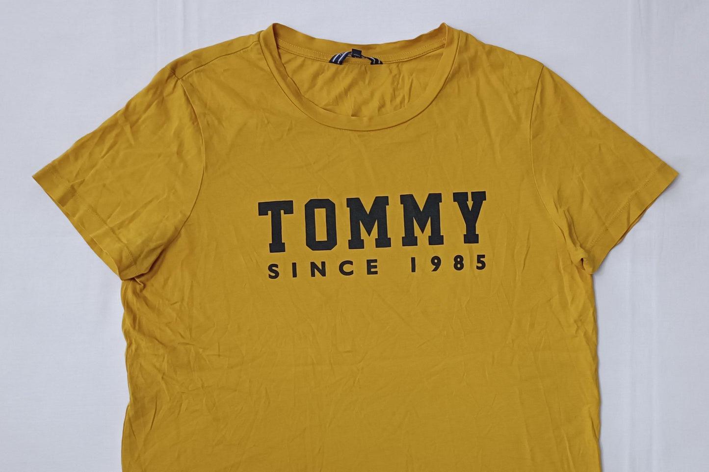 (ДАМСКО) (M) Tommy Hilfiger T-Shirt тениска