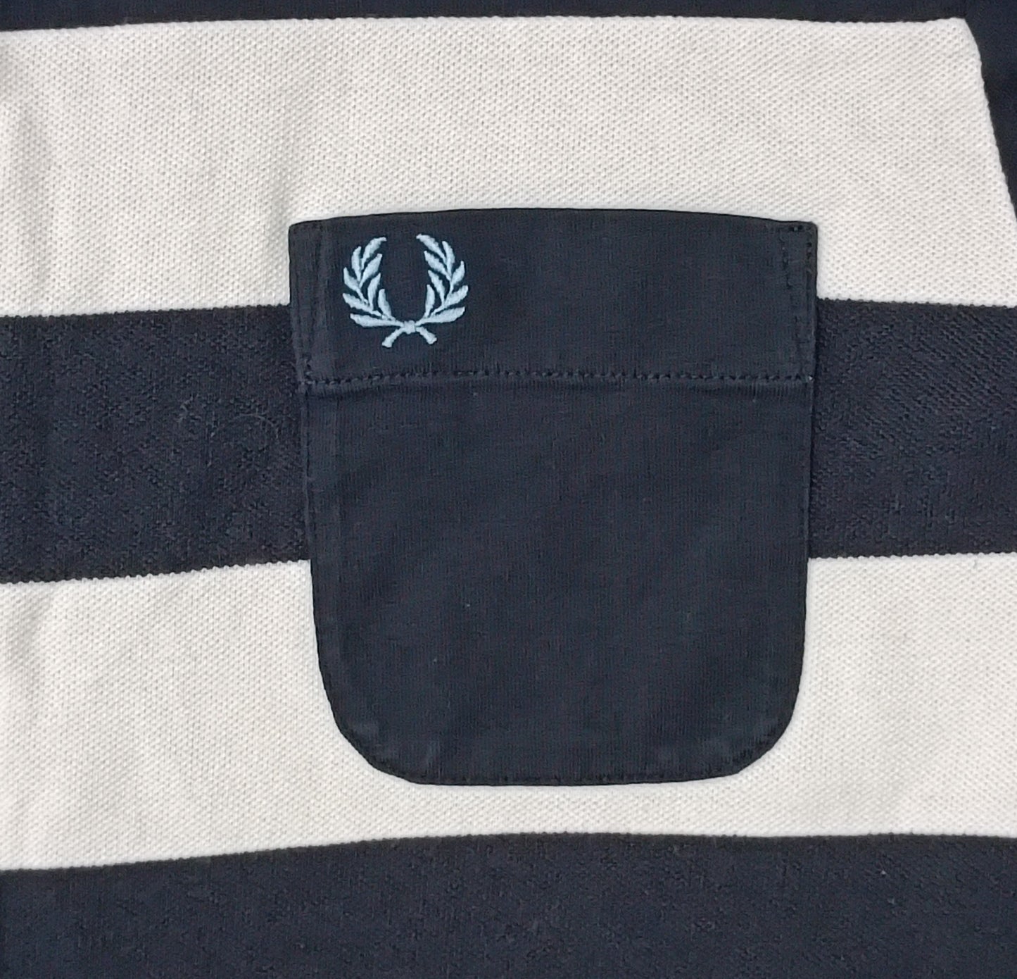 (M) Fred Perry тениска