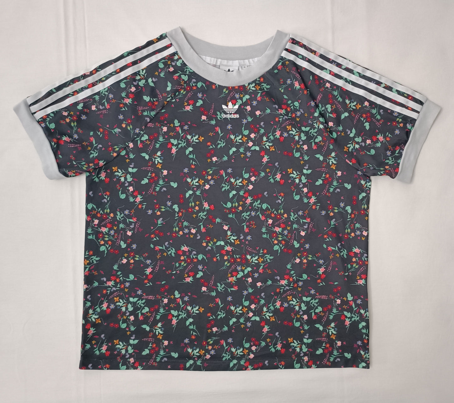 (ДАМСКО) (L) Adidas Originals Trefoil Tee тениска