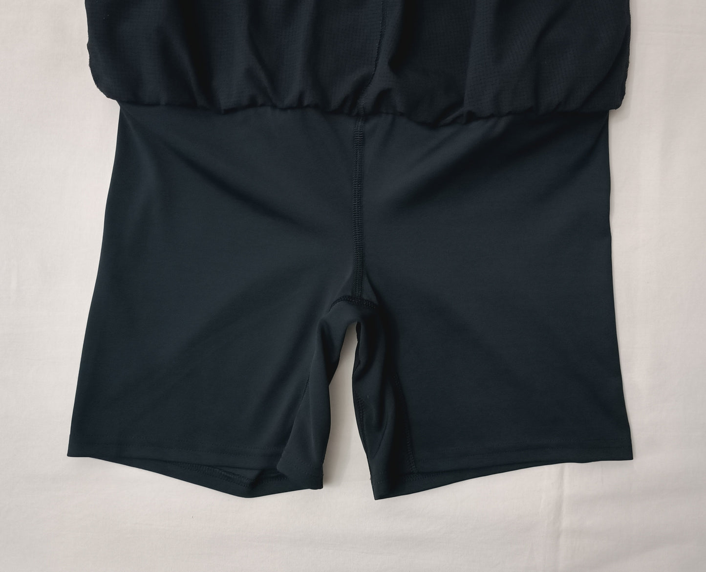 (ДАМСКО) (M) Reebok 2in1 Shorts шорти с клин 2в1