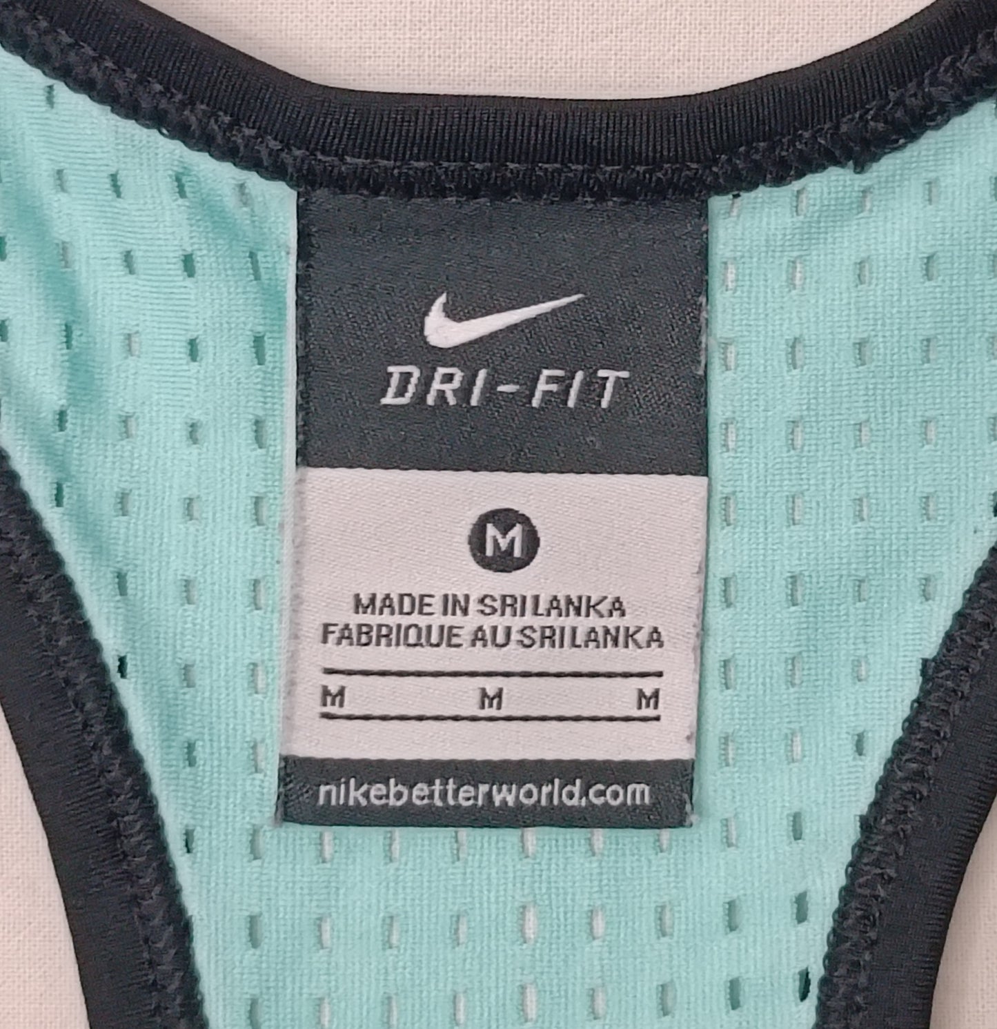 (ДАМСКО) (M) Nike DRI-FIT Tank Top потник