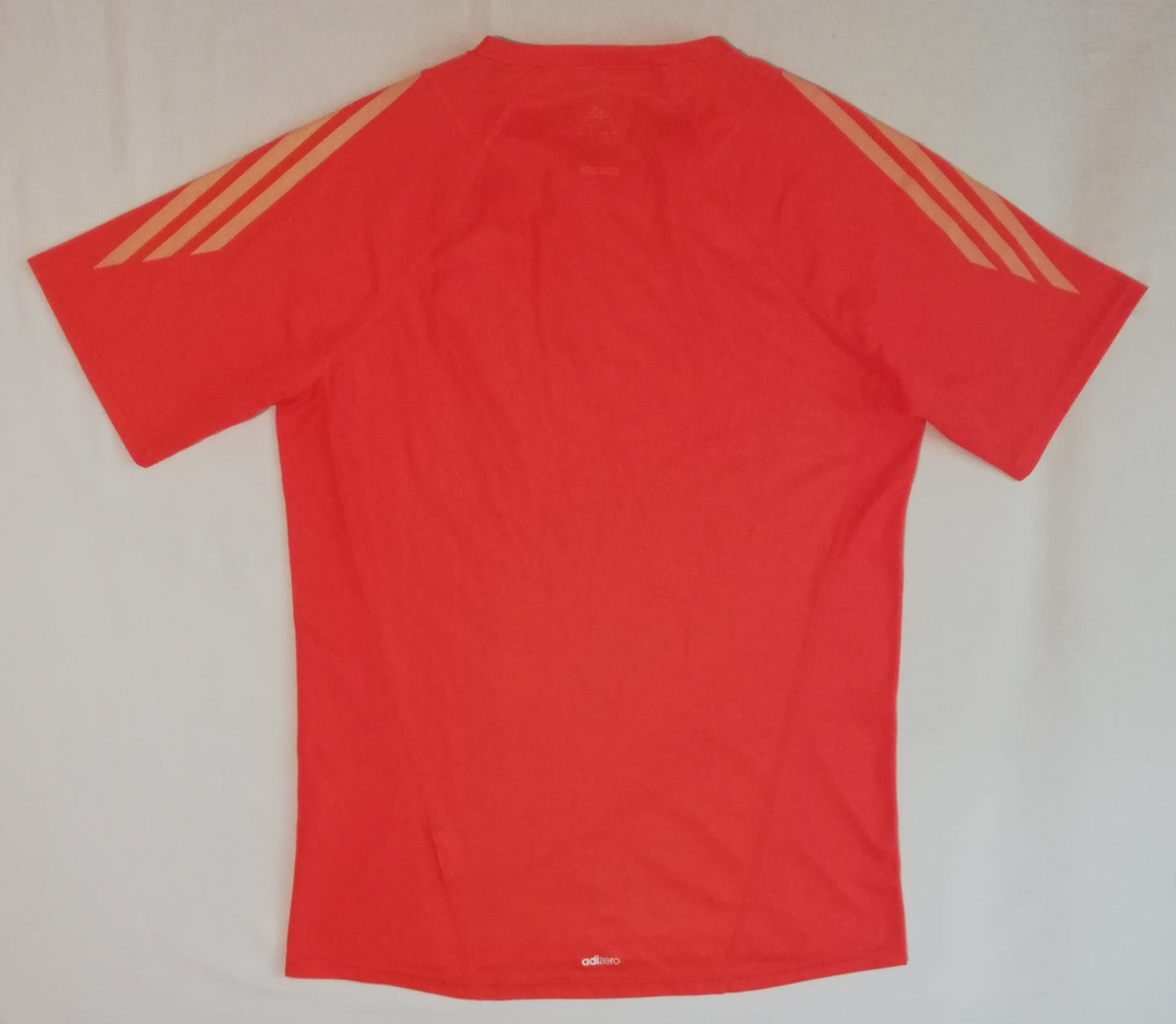 (S) Adidas тениска