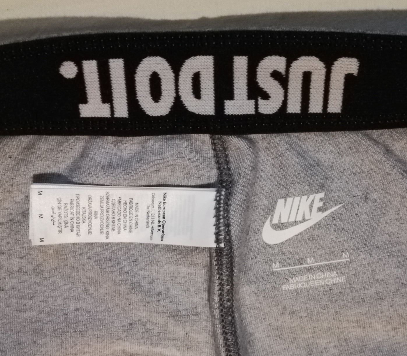 (ДАМСКО) (M) Nike Logo Leggings клин