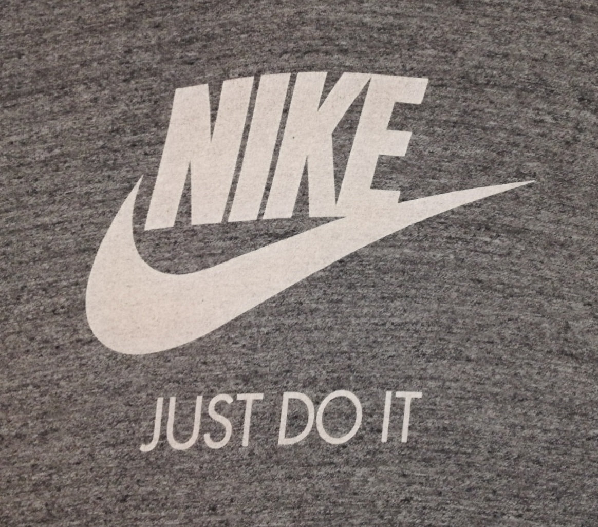 (ДАМСКО) (L) Nike Hoodie горнище