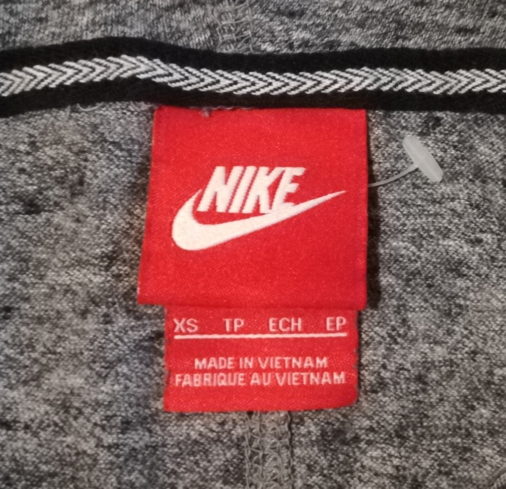 (ДАМСКО) (XS) Nike Hoodie горнище