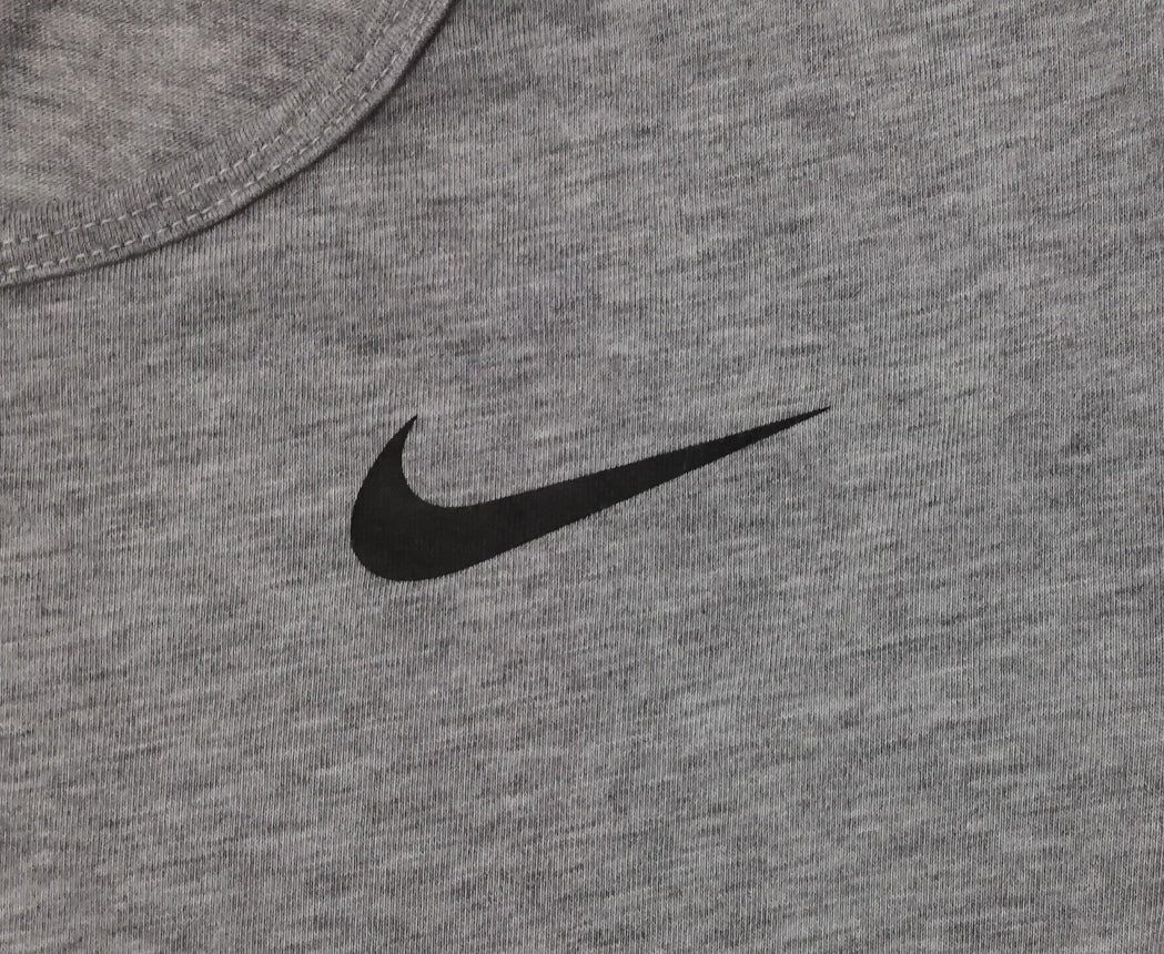 (ДЕТСКО) (Ръст 122-128см) Nike DRI-FIT тениска