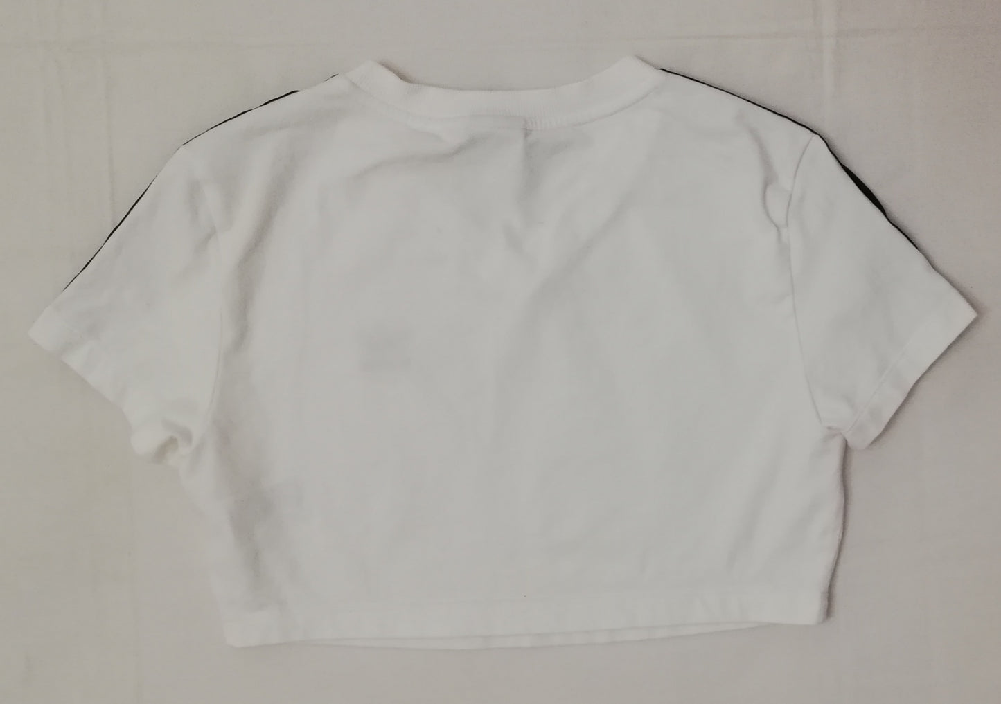 (ДАМСКО) (S) Adidas Originals Cropped T-Shirt тениска