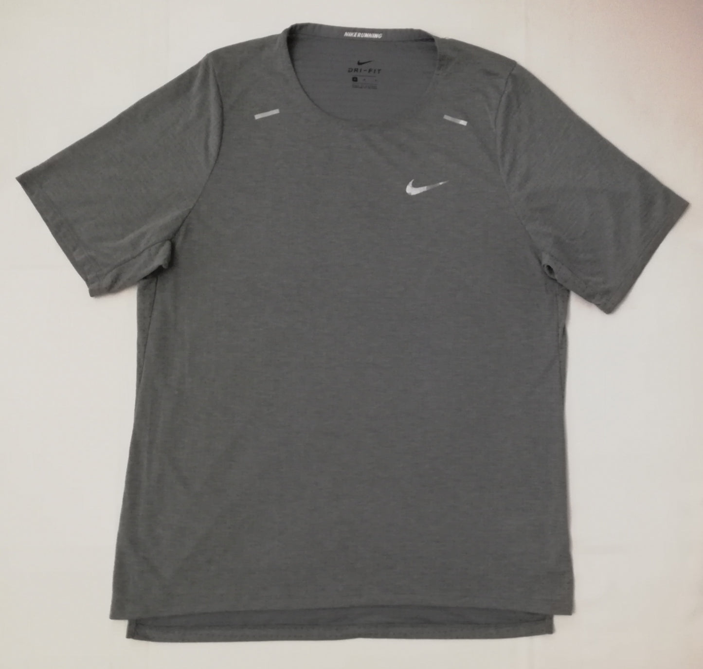 (M) Nike DRI-FIT тениска