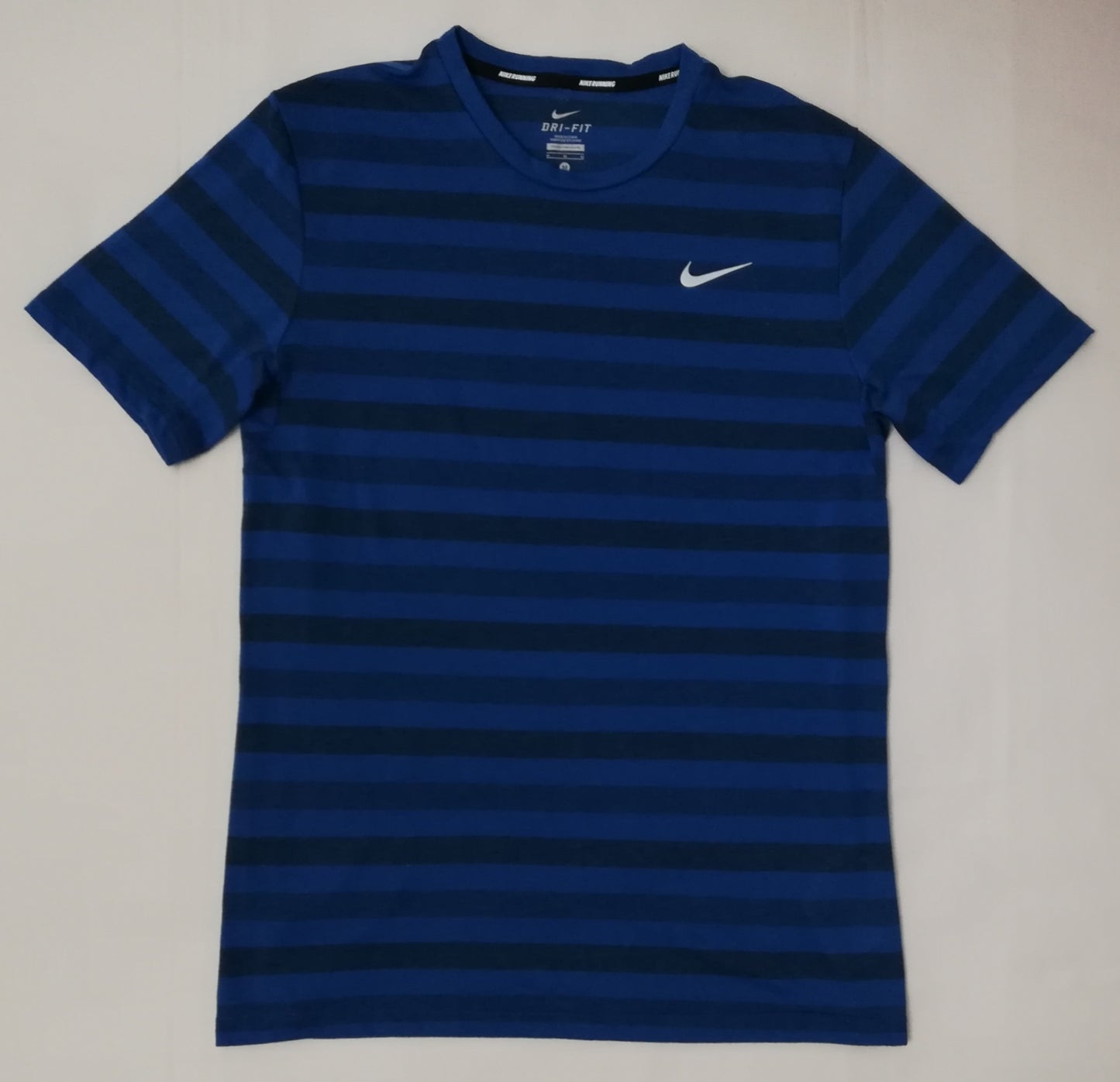 (M) Nike DRI-FIT тениска