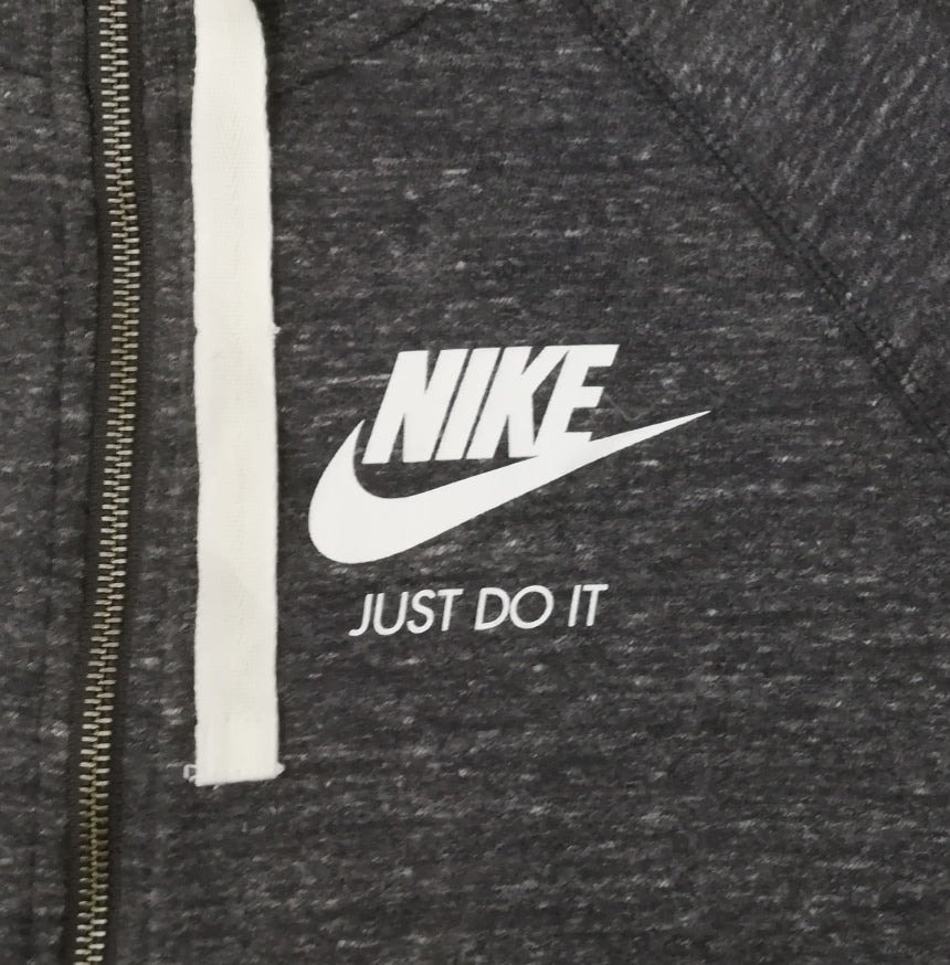 (ДАМСКО) (S) Nike Sportswear Hoodie горнище