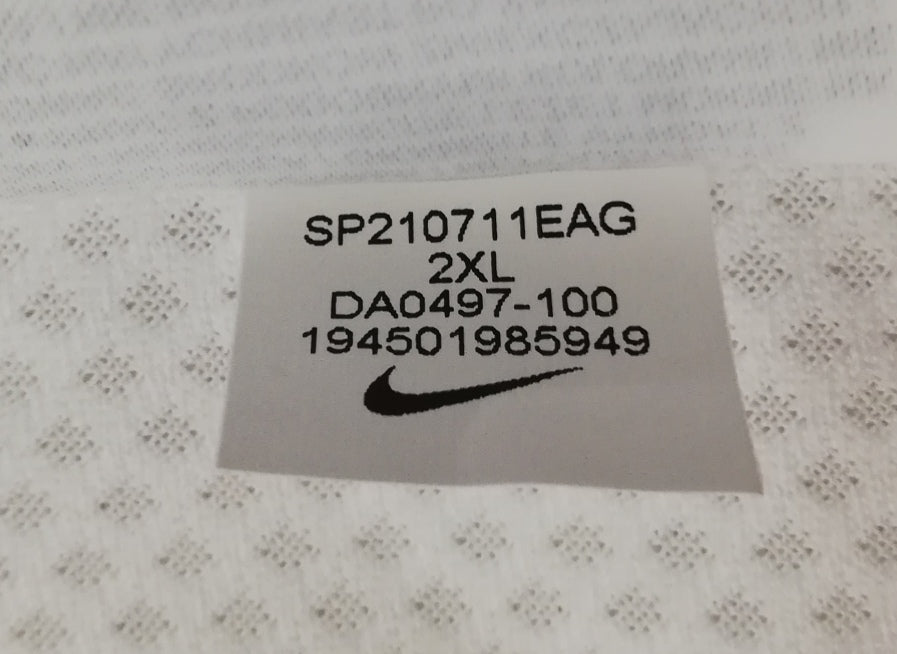 (ДАМСКО) (2XL) Nike PRO Swoosh Jacket яке