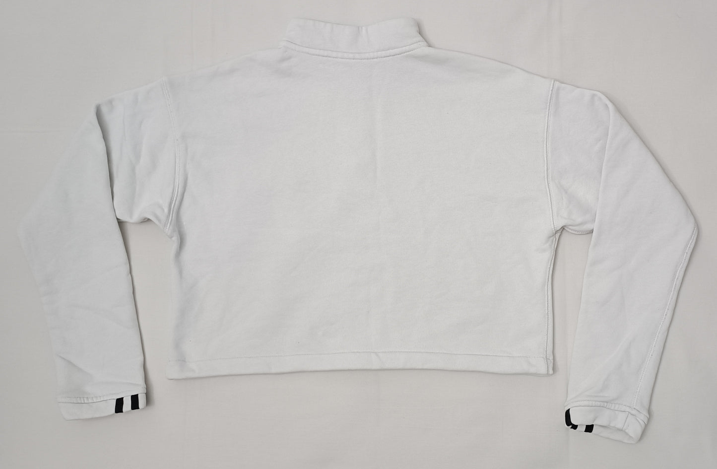 (ДАМСКО) (M) Adidas Originals Cropped Sweatshirt горнище