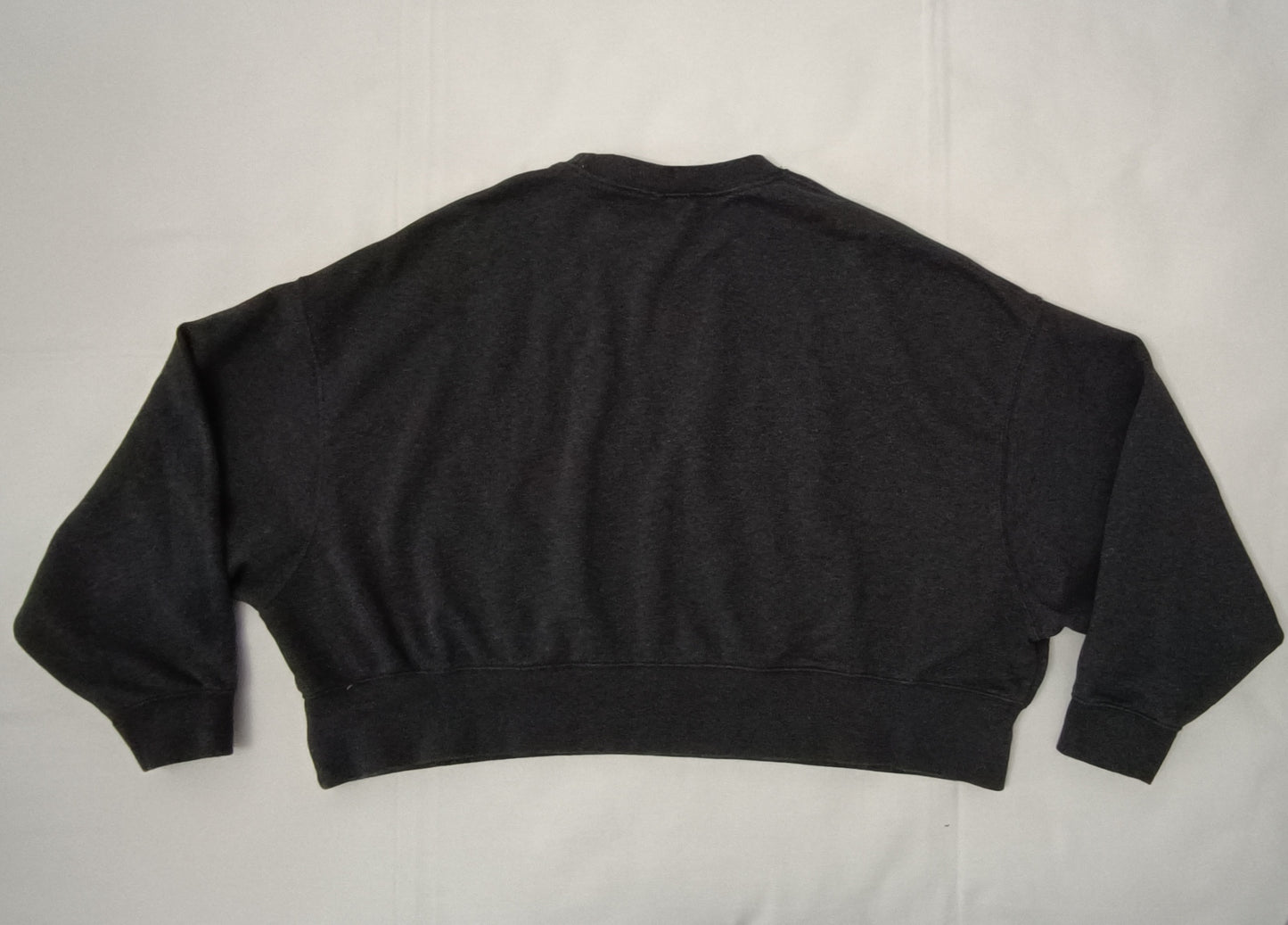 (ДАМСКО) (M) Nike Sportswear Cropped Sweatshirt горнище