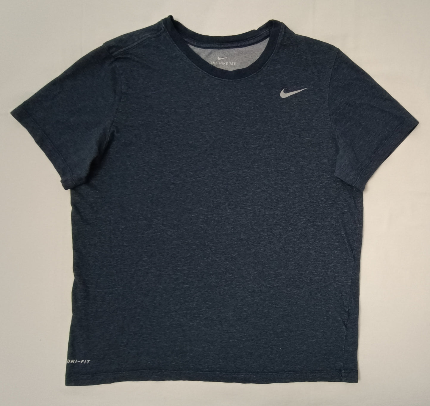 (L) Nike DRI-FIT Tee тениска