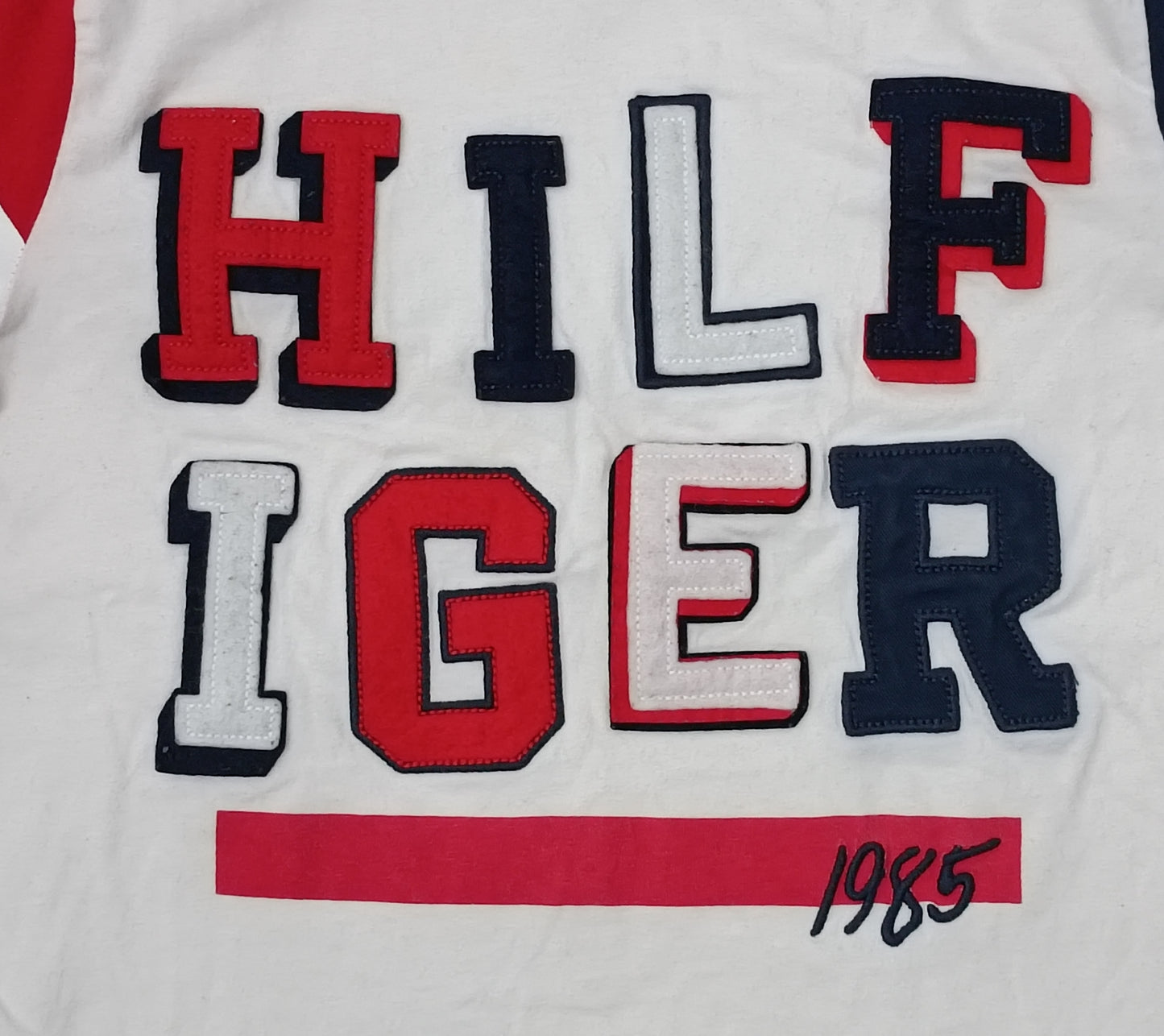 (ДЕТСКО) (Ръст 128-137см) Tommy Hilfiger тениска