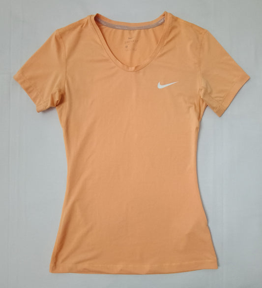 (ДАМСКО) (S) Nike PRO DRI-FIT тениска